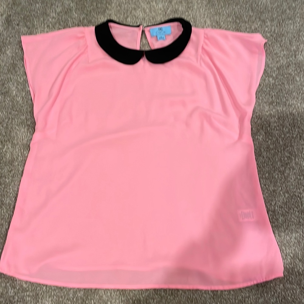 Womens bright pink top black collar size Small